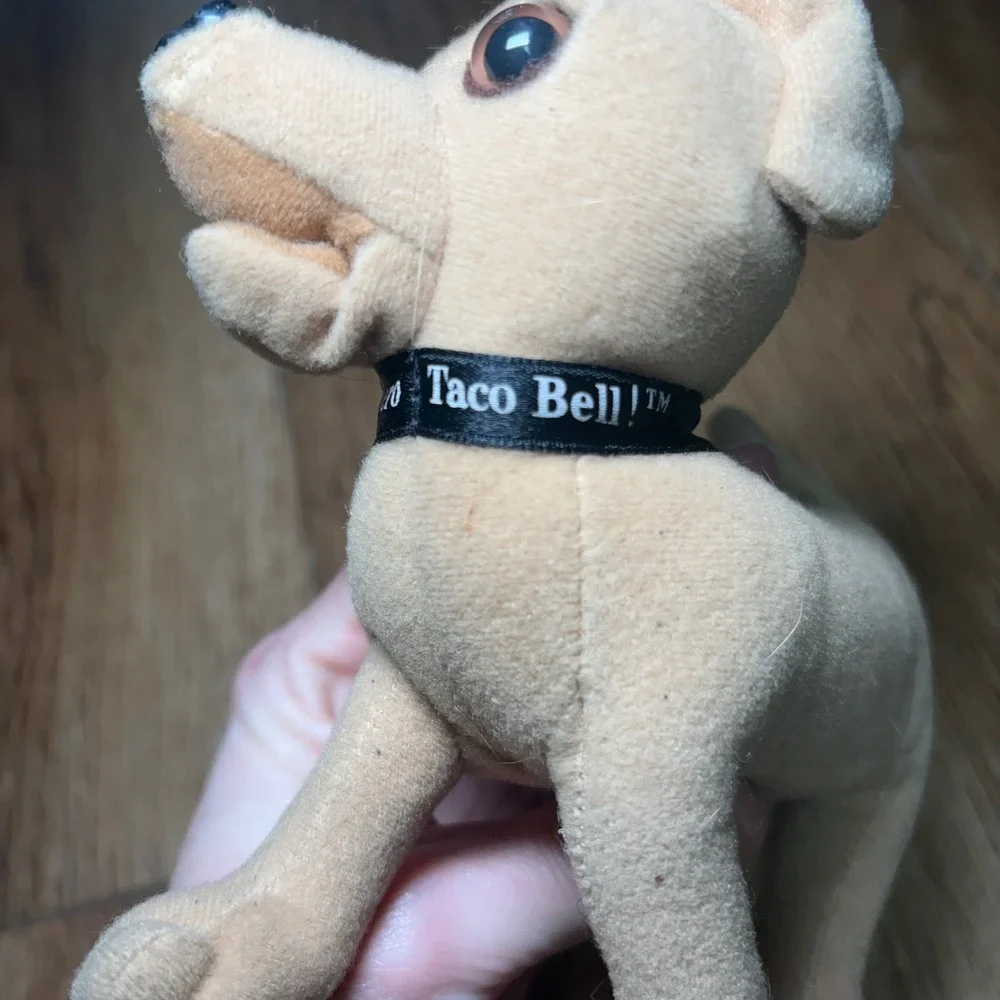 Vintage Taco Bell Chihuahua Plush Yo Quiero Taco Bell 6‎ Inch Standing Dog Toy
